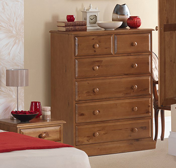 Pine Chest of Drawers