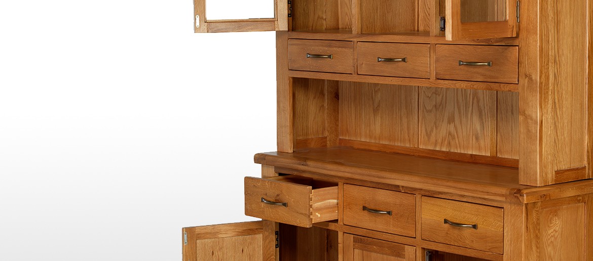 Barham Oak Medium Dresser