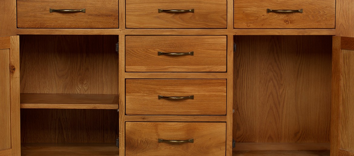 Barham Oak Large 2 Door, 6 Drawer Sideboard