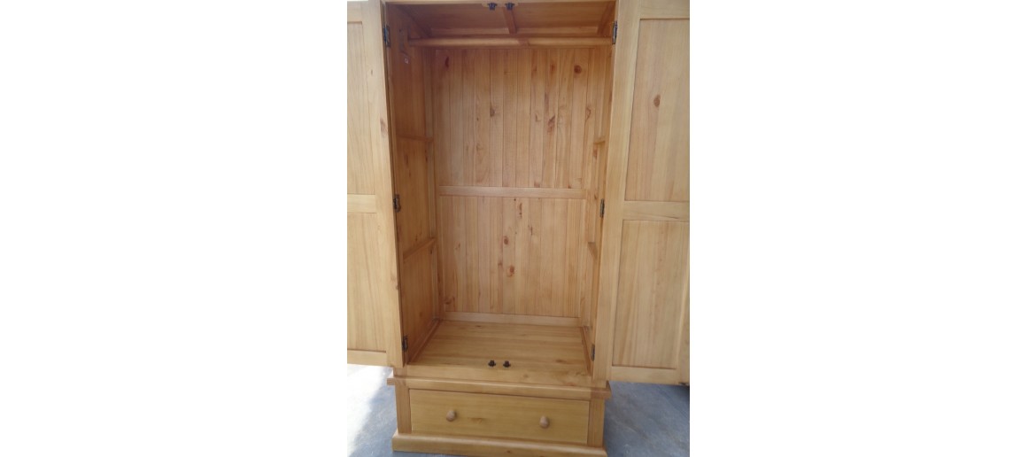 Devon Pine Gents Double Wardrobe