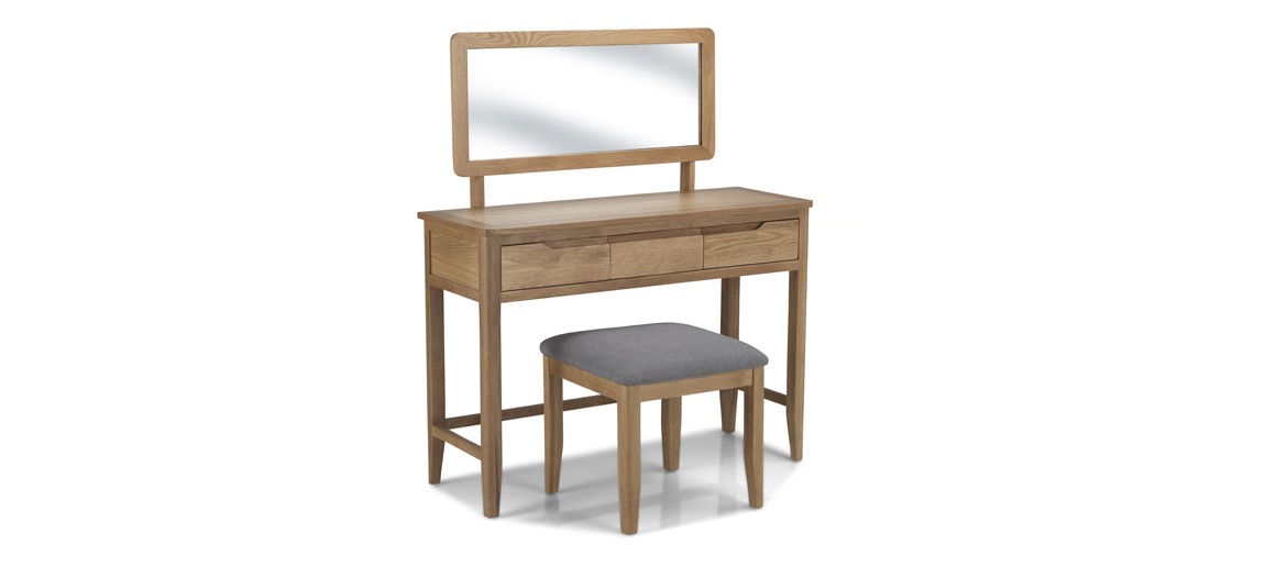 Kutaz Oak Dressing Table Set