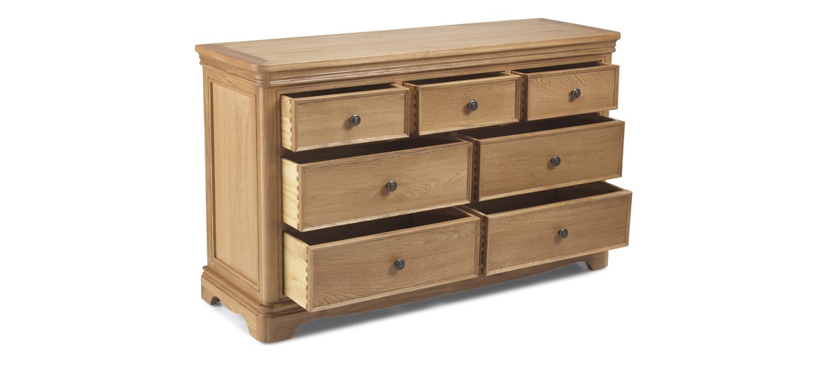 Kilmar Natural Oak Bedroom 3 Over 4 Chest