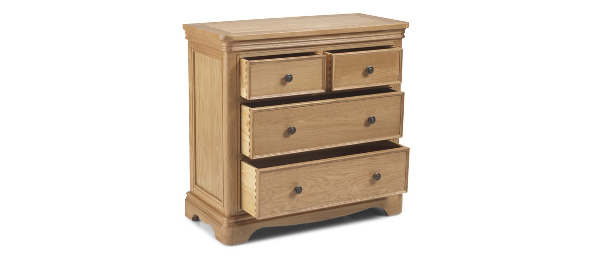 Kilmar Natural Oak Bedroom 2 Over 2 Chest