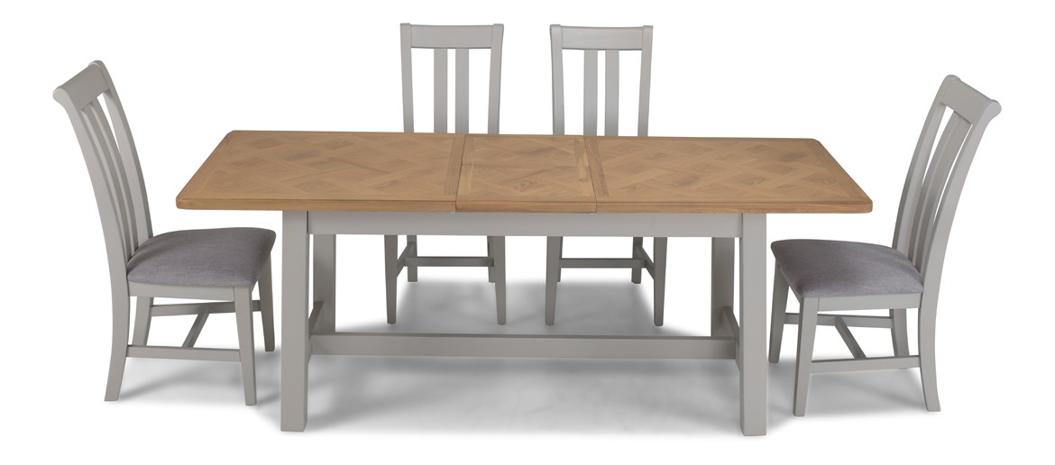 Aldington Painted Ext Dining Table with 4 Chairs