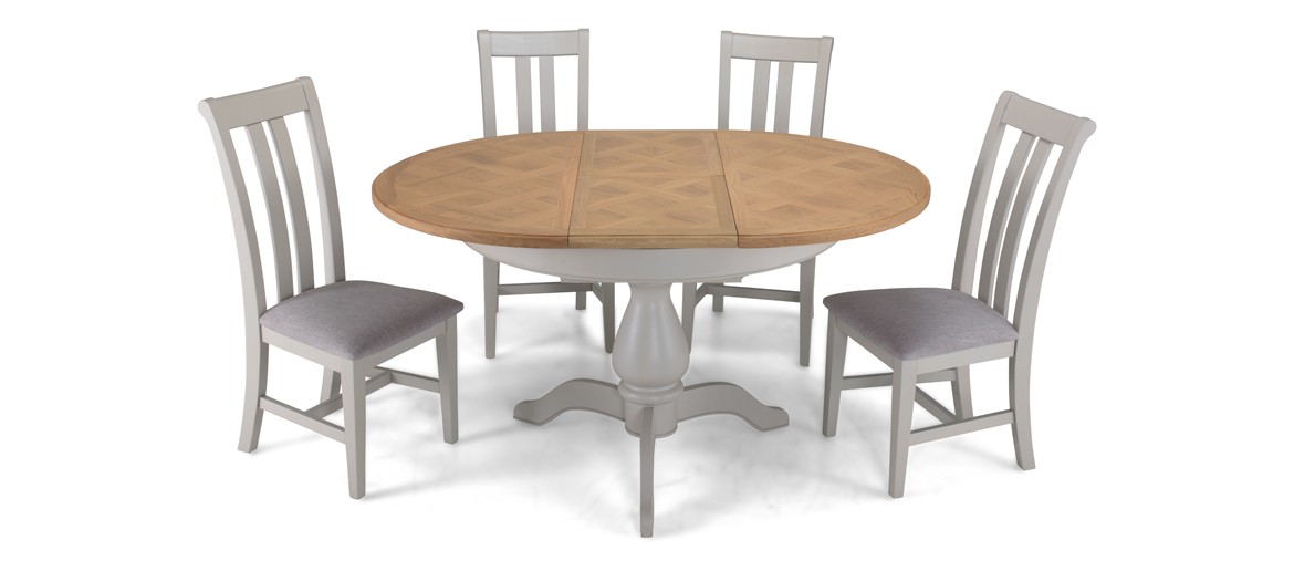 Aldington Painted Oval Extended Dining Table with 4 Chairs