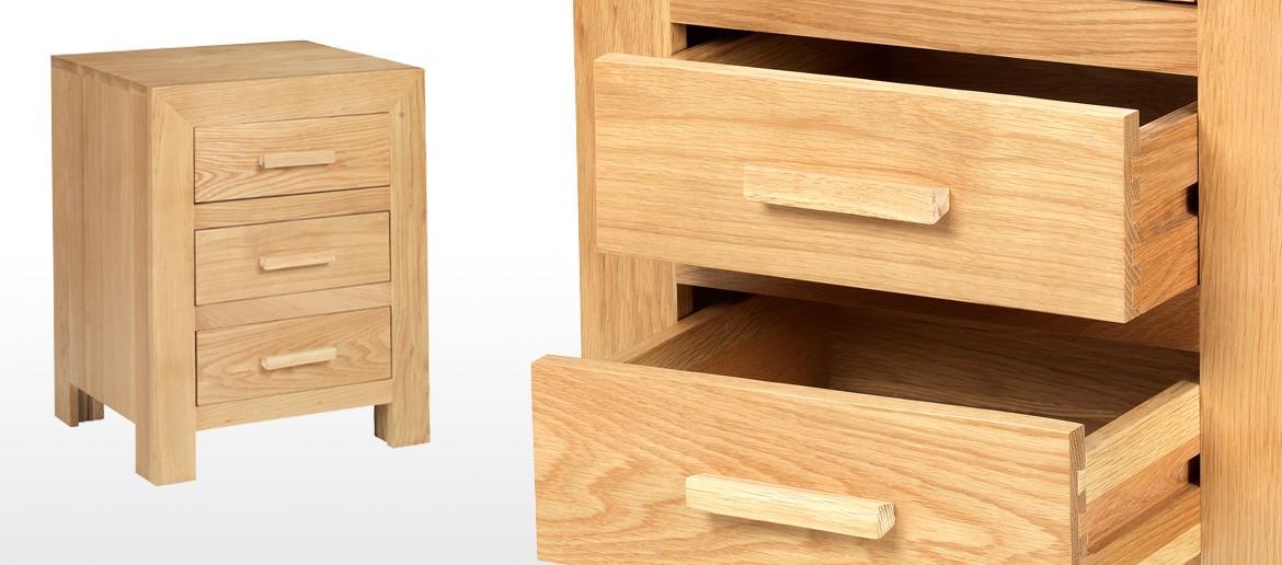 Cube Oak 3 Drawer Bedside Cabinet