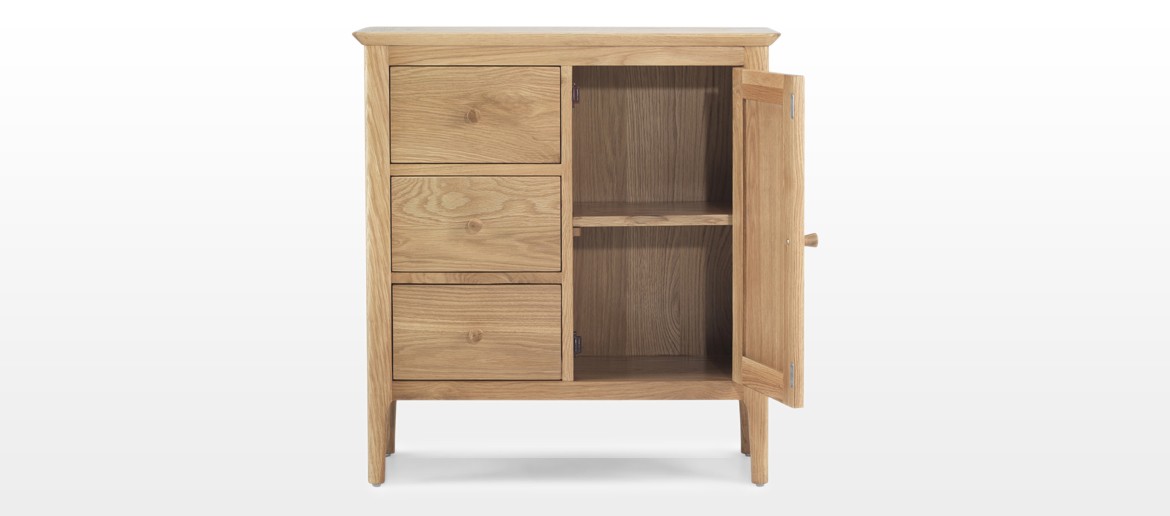 Hayman Oak Hallway Cupboard