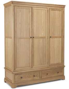 Kilmar Natural Oak Bedroom Triple Wardrobe With Drawer