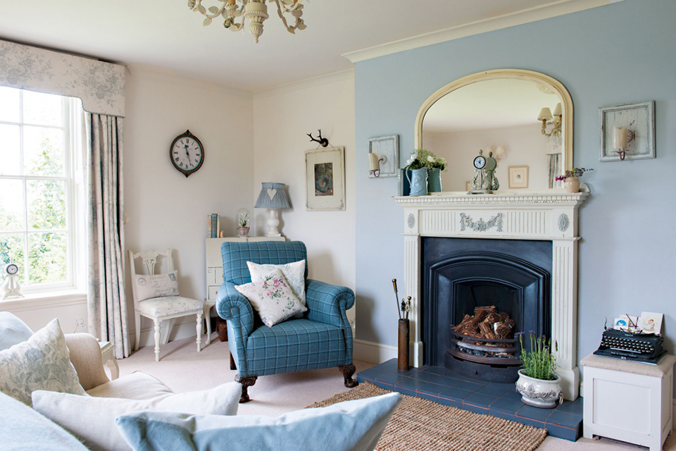 7 Steps to Creating a Country Cottage  Style  Living  Room  